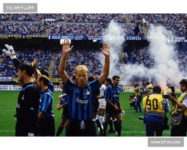 博格坎普拒绝皇马加盟背后的深思熟虑与遗憾抉择 博格坎普拒绝皇马加盟背后的深思熟虑与遗憾抉择